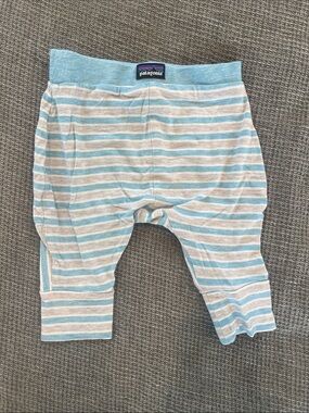 Patagonia Light Blue & Cream Striped Baby Leggings